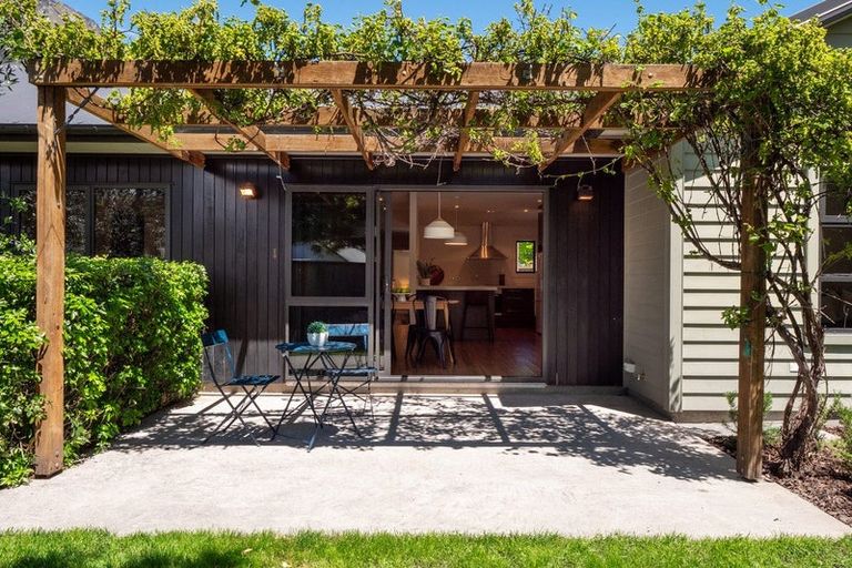 Photo of property in 32 Quill Street, Lake Hayes, Queenstown, 9304