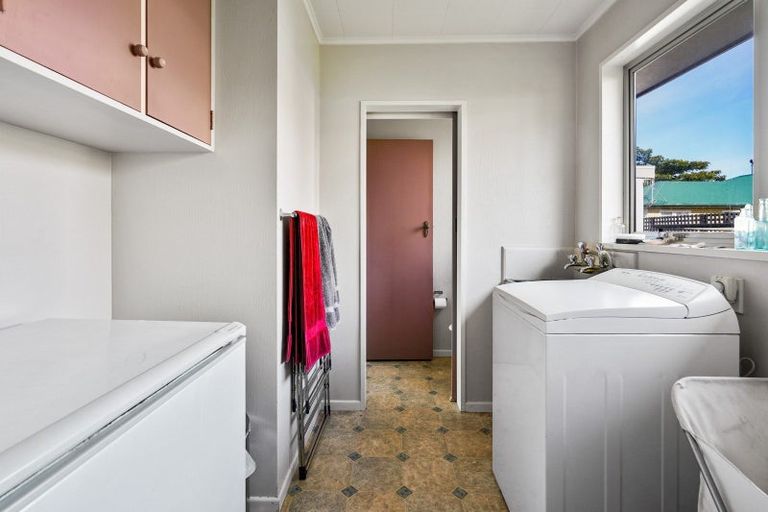 Photo of property in 3 Anderson Road, Taradale, Napier, 4112