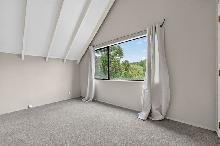 Photo of property in 23/24 Beswick Place, Birkdale, Auckland, 0626