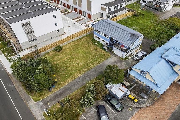 Photo of property in 410 Hibiscus Coast Highway, Orewa, 0931