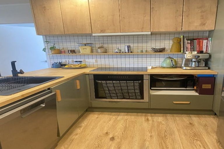 Photo of property in 325/26 Morningside Drive, Morningside, Auckland, 1025