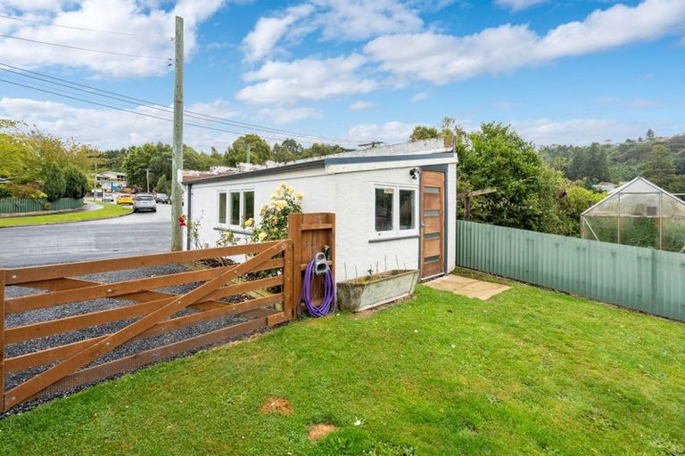 Photo of property in 35 Bradford Street, Bradford, Dunedin, 9011