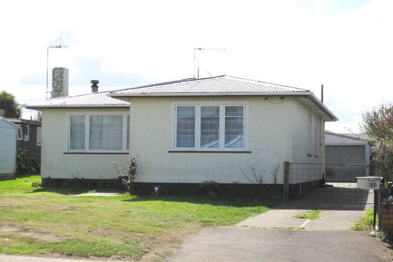Photo of property in 188 Cornfoot Street, Castlecliff, Whanganui, 4501