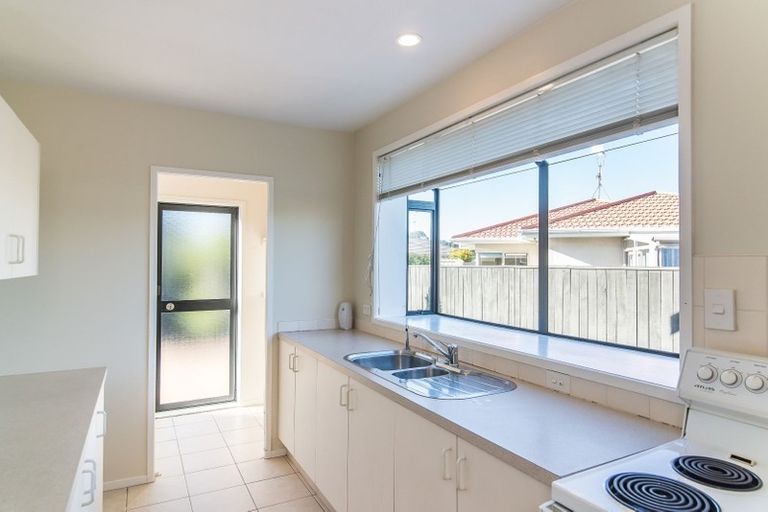 Photo of property in 3a Heihei Place, Paraparaumu, 5032