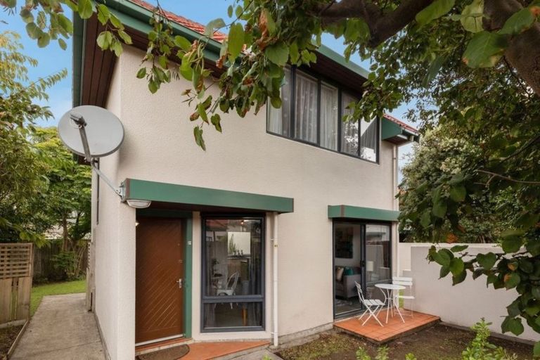 Photo of property in 21 Mcbain Grove, Avalon, Lower Hutt, 5011