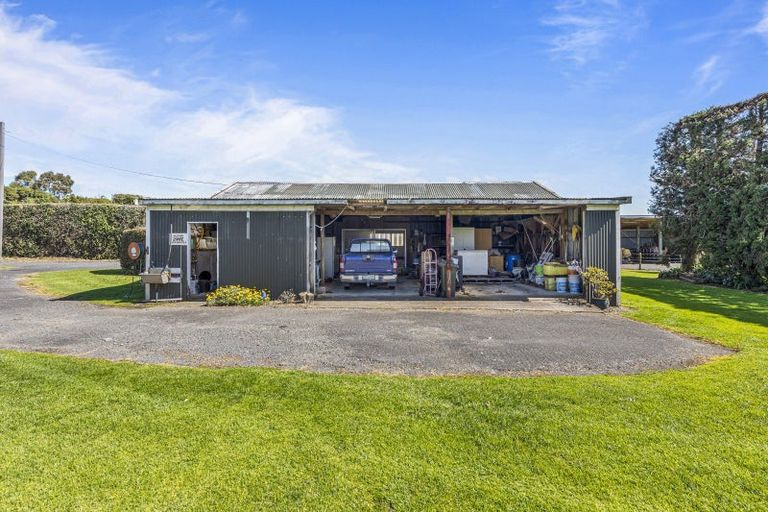 Photo of property in 105 Mairetahi Road, South Head, Helensville, 0874