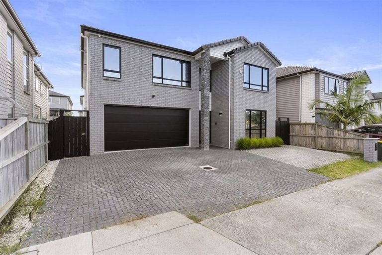 Photo of property in 7 Heavenly Way, Flat Bush, Auckland, 2019