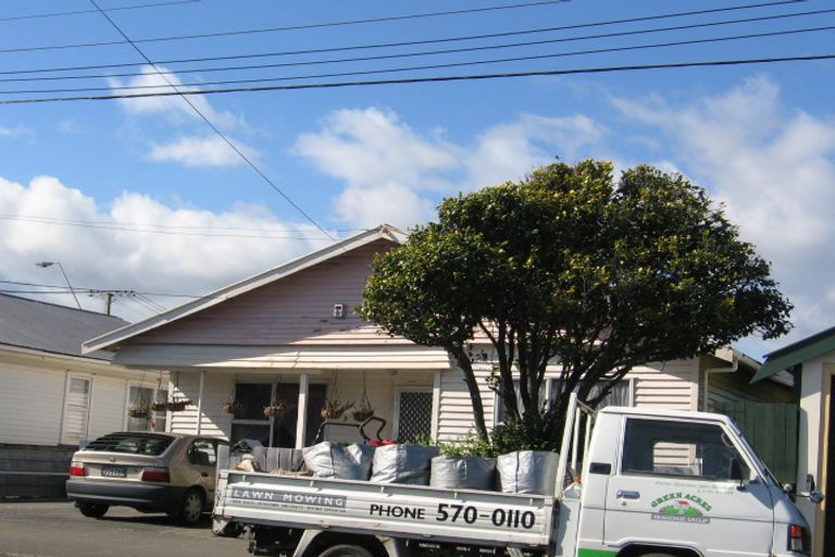 Photo of property in 40 Plunket Avenue, Petone, Lower Hutt, 5012