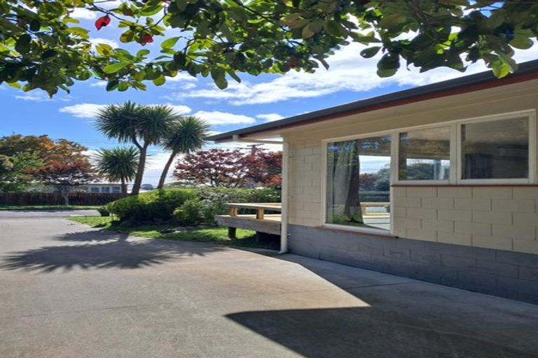 Photo of property in 31 Reeve Road, Owhata, Rotorua, 3010