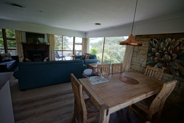 Photo of property in 1 Cliff Lane, Glenbrook, Waiuku, 2681