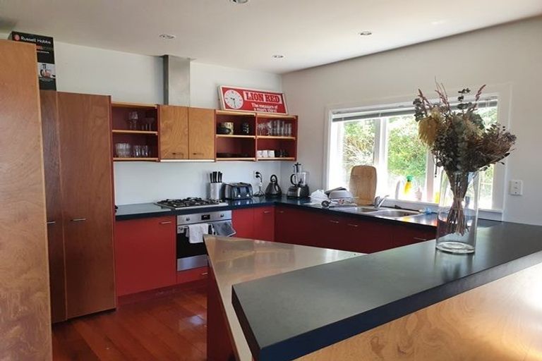 Photo of property in 113a Grafton Road, Roseneath, Wellington, 6011