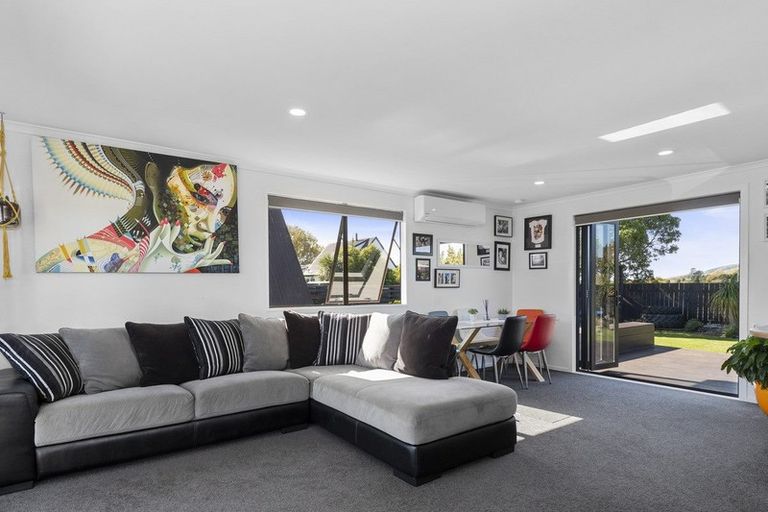 Photo of property in 14 Flinders Place, Welcome Bay, Tauranga, 3112