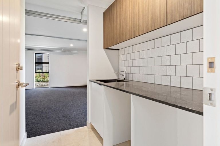 Photo of property in 3 Te Kaka Place, Omokoroa, 3114