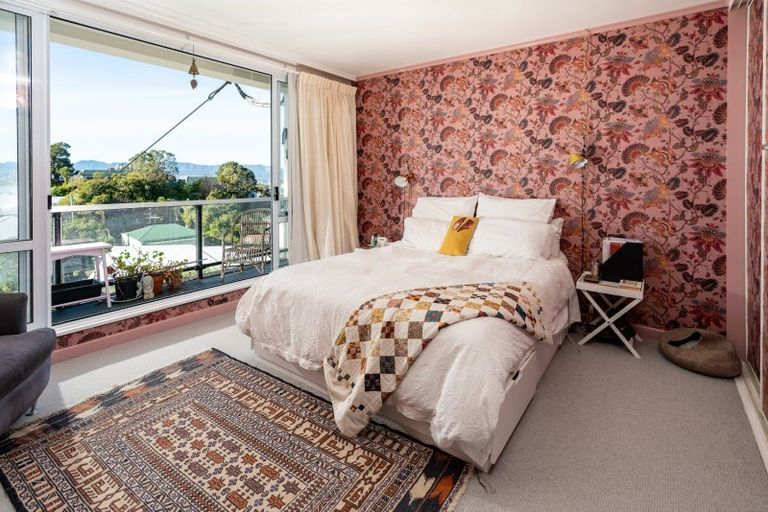 Photo of property in Harbour View Apartments, 147 Ohiro Road, Brooklyn, Wellington, 6021