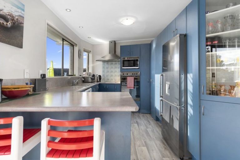 Photo of property in 34 Waikite Road, Welcome Bay, Tauranga, 3112