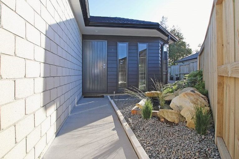 Photo of property in 42 Marion Crescent, Papamoa Beach, Papamoa, 3118