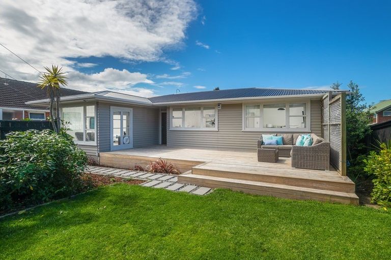 Photo of property in 29 Fir Street, Waterview, Auckland, 1026