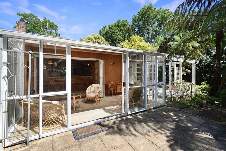 Photo of property in 19 Beverley Crescent, Hillcrest, Hamilton, 3216