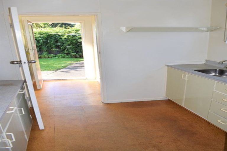 Photo of property in 38 Te Rauparaha Street, Otaki, 5512