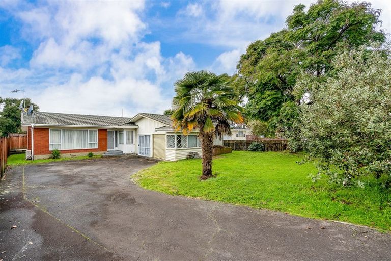 Photo of property in 337 Cambridge Road, Hillcrest, Hamilton, 3216