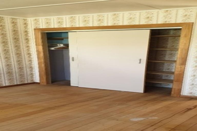 Photo of property in 47 Victoria Street, Patea, 4520