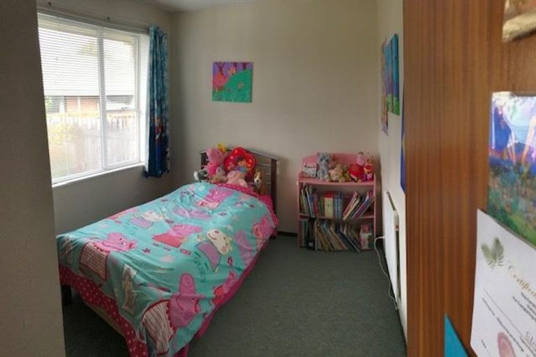 Photo of property in 1/90a Lincoln Road, Hillmorton, Christchurch, 8024