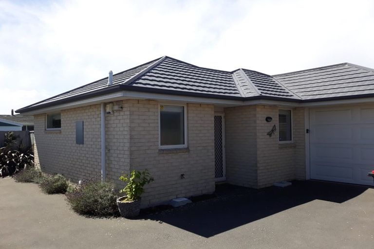 Photo of property in 4/24 Nicholls Road, Halswell, Christchurch, 8025
