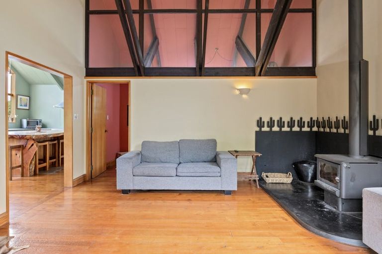 Photo of property in 280 Hasketts Road, Yaldhurst, Christchurch, 7678