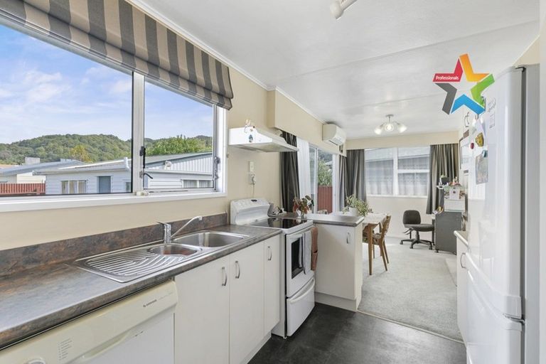 Photo of property in 41 Meremere Street, Wainuiomata, Lower Hutt, 5014