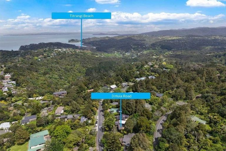 Photo of property in 3 Huia Road, Titirangi, Auckland, 0604