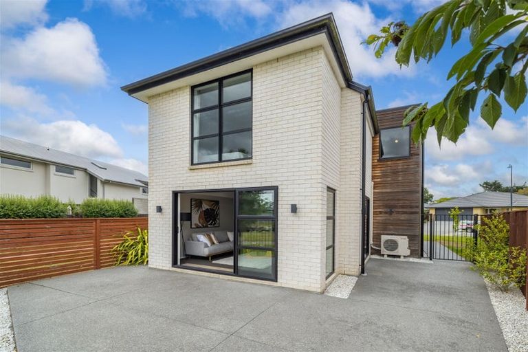 Photo of property in 21 Albert Sheppard Close, Yaldhurst, Christchurch, 8042