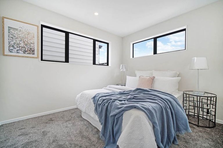 Photo of property in 105b Grove Road, Papakura, 2110