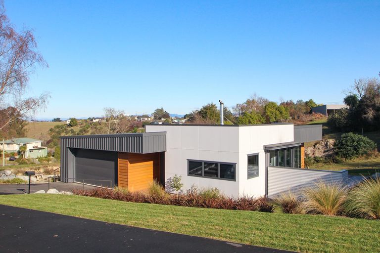 Photo of property in 64 Derwent Street, Oamaru North, Oamaru, 9400