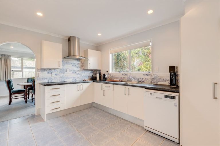 Photo of property in 58 Fisher Avenue, Beckenham, Christchurch, 8023