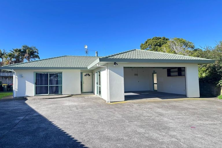 Photo of property in 14 Crail Court, Totara Heights, Auckland, 2105
