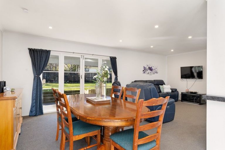 Photo of property in 45f Brandon Street, Featherston, 5710