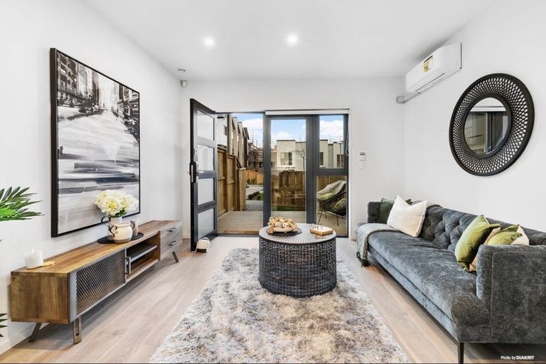 Photo of property in 17/36 Westgate Drive, Westgate, Auckland, 0614