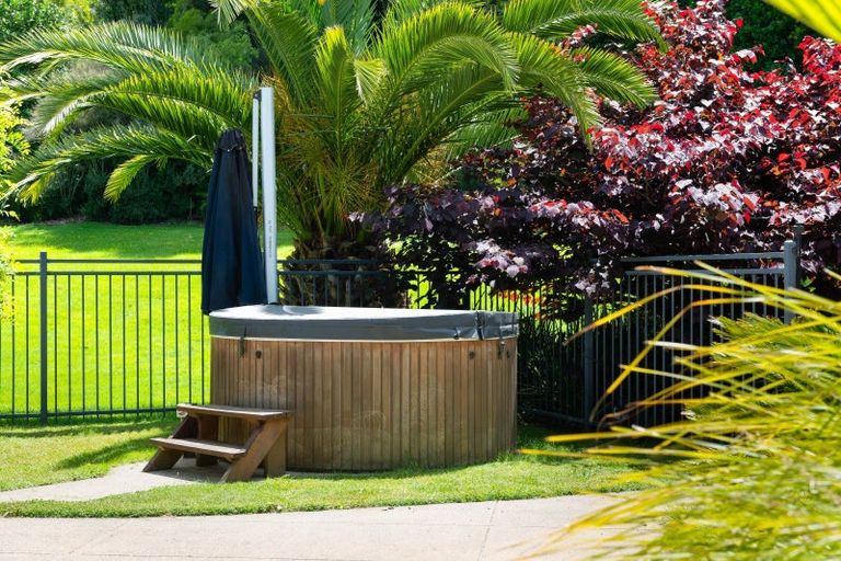 Photo of property in 12 Narrows Lane, Tamahere, Hamilton, 3283