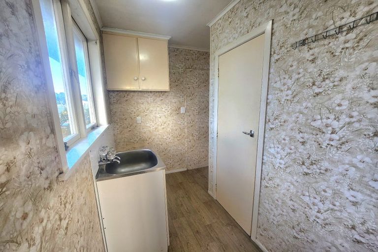 Photo of property in 2/23 Claymore Street, Manurewa, Auckland, 2102