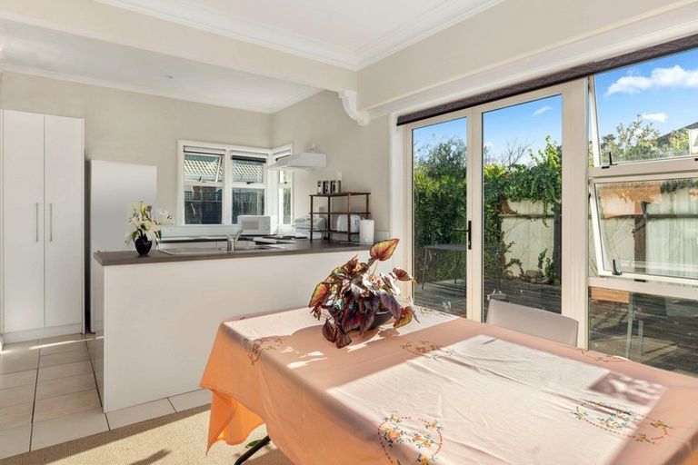 Photo of property in 3a Hilda Street, Fenton Park, Rotorua, 3010