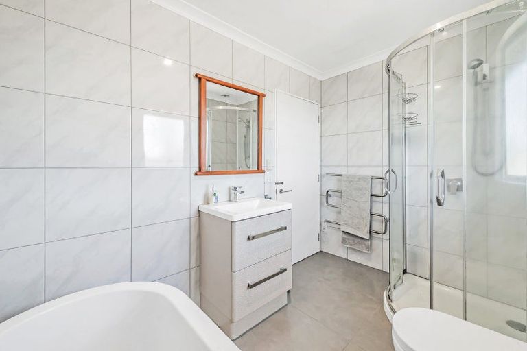 Photo of property in 74 Foothills Road, Okuku, Rangiora, 7473