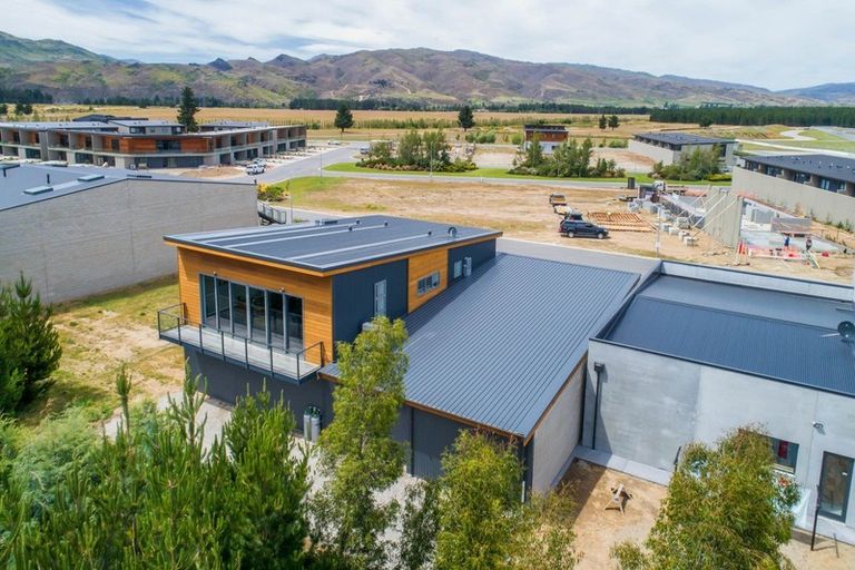 Photo of property in 20 Silverstone Drive, Cromwell, 9384