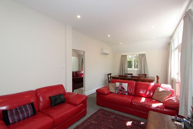 Photo of property in 27 Owles Terrace, New Brighton, Christchurch, 8061