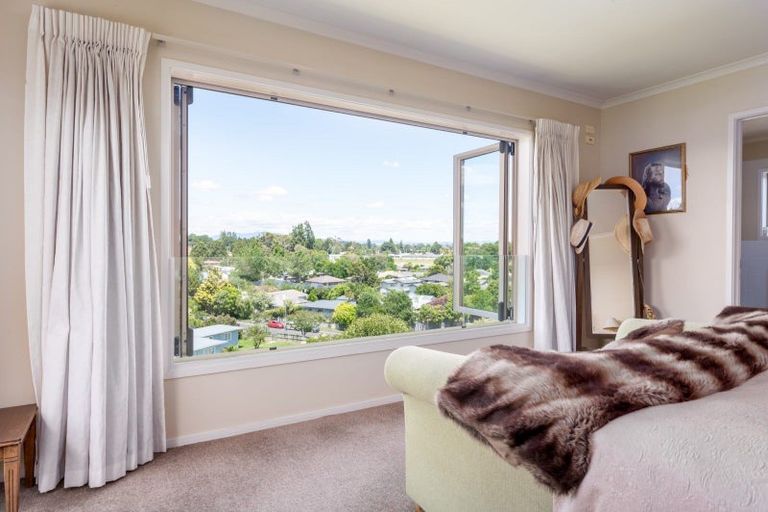 Photo of property in 92 Cambridge Road, Hillcrest, Hamilton, 3216