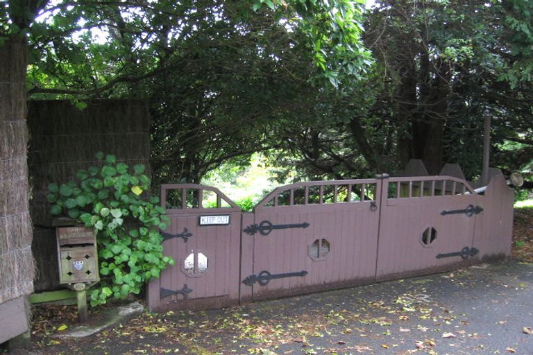 Photo of property in 139 Helston Road, Paparangi, Wellington, 6037
