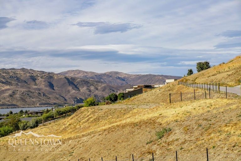 Photo of property in 1 Velden Place, Lowburn, Cromwell, 9384