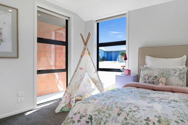 Photo of property in 14 Wheriko Avenue, Glenbrook, Waiuku, 2681