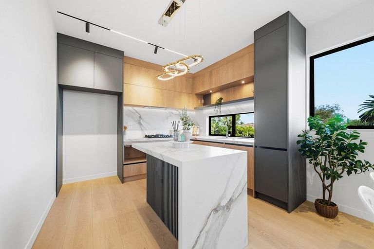 Photo of property in 31a Wallace Road, Mangere Bridge, Auckland, 2022