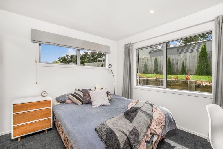 Photo of property in 47 Burrow Road, Pukekohe, 2120
