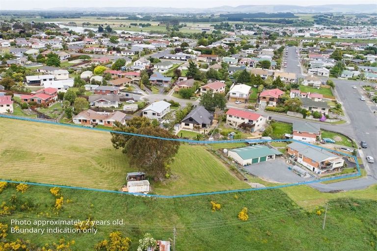 Photo of property in 14 Cambridge Street, Balclutha, 9230
